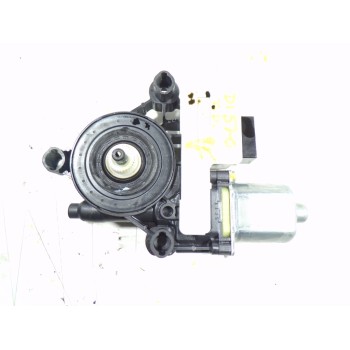 MOTOR ELEVALUNAS TRASERO DERECHO 5Q0959408 5Q0959812 0130822694