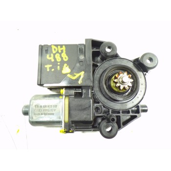 MOTOR ELEVALUNAS TRASERO IZQUIERDO 827310166R 827310166R 0130822517