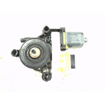 MOTOR ELEVALUNAS TRASERO IZQUIERDO 5Q0959407 5Q0959811 0130822695