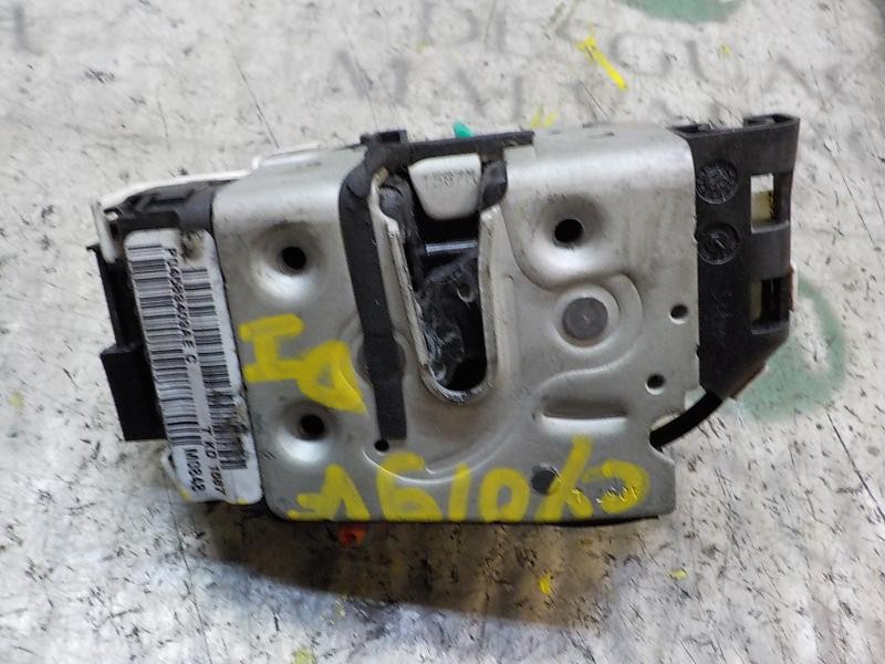 Recambio de cerradura puerta delantera izquierda para dodge caliber crd cat referencia OEM IAM 4589409AF  