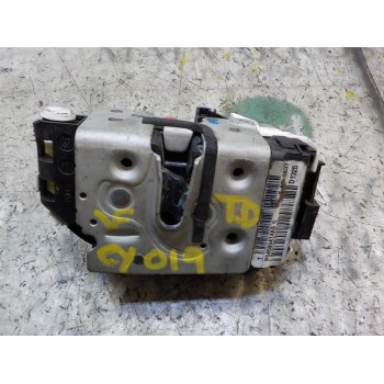 CERRADURA PUERTA TRASERA DERECHA 4589414AF 