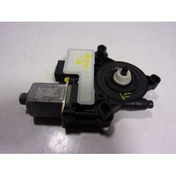 MOTOR ELEVALUNAS TRASERO IZQUIERDO 5Q0959407D 5Q0959407D 