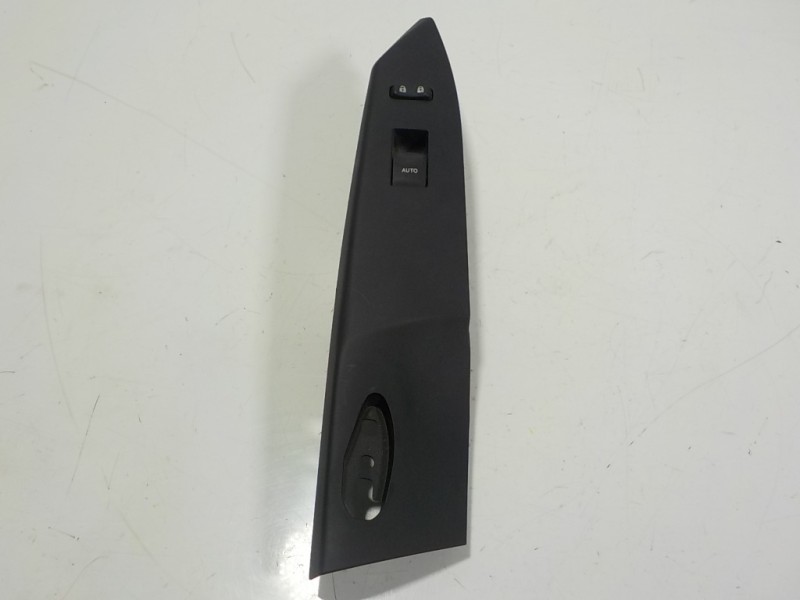 Recambio de mando elevalunas delantero derecho para lexus ct 200h referencia OEM IAM 8481033120 7423176010 7423176010