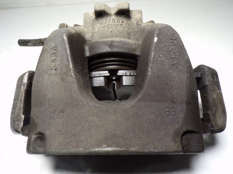 Recambio de pinza freno delantera derecha para land rover discovery sport 2.0 td4 cat referencia OEM IAM LR061369  