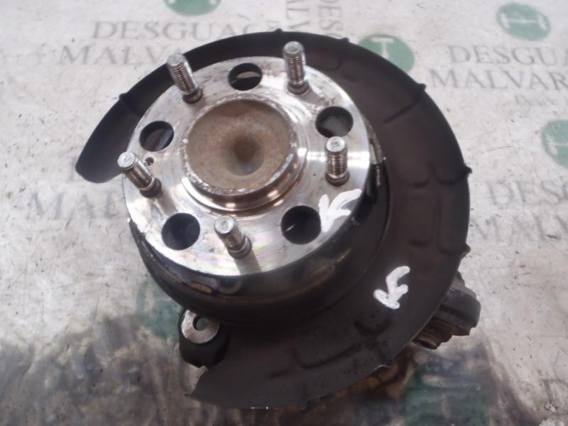 Recambio de mangueta trasera derecha para hyundai i30 classic gl referencia OEM IAM 527202H000  