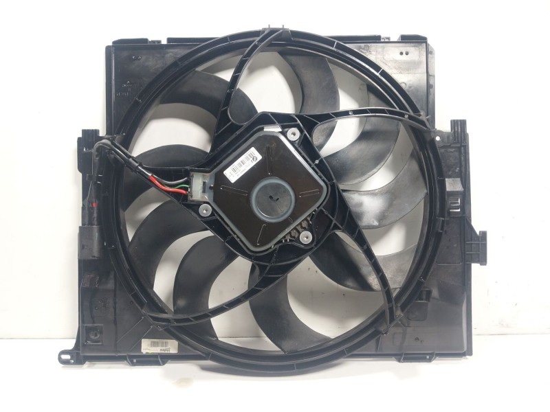 Recambio de electroventilador para bmw 3 (f30, f80) 320 d referencia OEM IAM 17427640508 7608407 