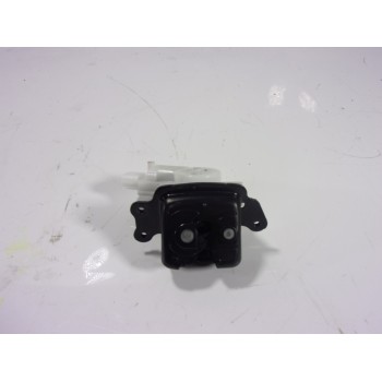 CERRADURA MALETERO / PORTON 693500D250 