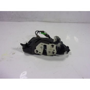 CERRADURA PUERTA DELANTERA DERECHA 69030K0040 