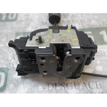 CERRADURA PUERTA TRASERA DERECHA 825020002R 