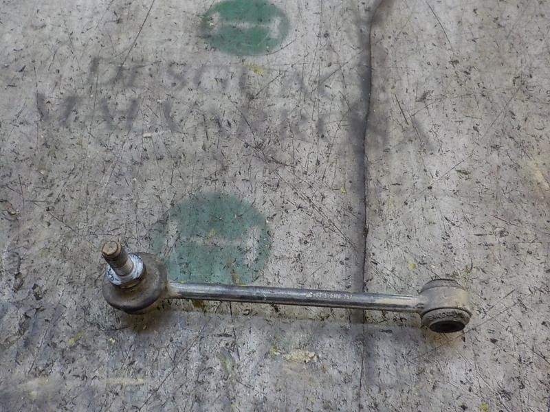 Recambio de tirante trasero izquierdo para bmw serie 3 berlina (e90) 320d referencia OEM IAM 33556764428  