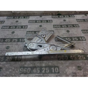 ELEVALUNAS DELANTERO DERECHO 807203154R 