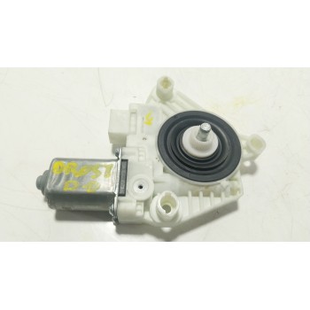MOTOR ELEVALUNAS DELANTERO DERECHO A2139069501 A2139069501 
