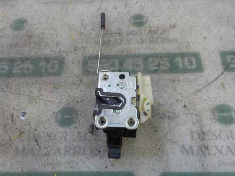 Recambio de cerradura puerta delantera derecha para dacia duster ambiance 4x4 referencia OEM IAM 805021840R  