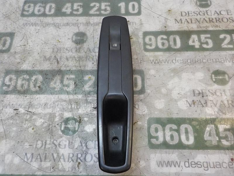 Recambio de mando elevalunas delantero derecho para renault megane iii berlina 5 p 1.2 16v referencia OEM IAM 809600018R  