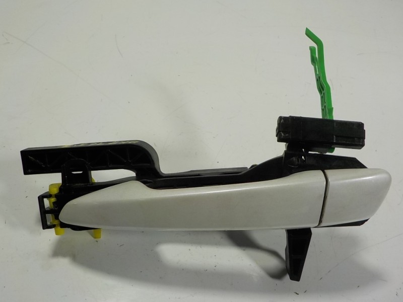 Recambio de maneta exterior trasera izquierda para lexus ct 200h referencia OEM IAM 6920475020  6922076010AD