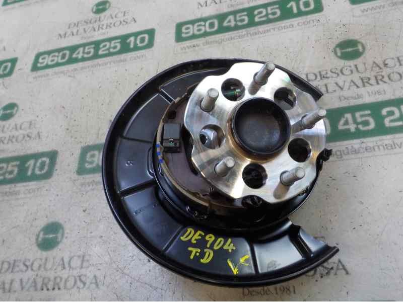 Recambio de mangueta trasera derecha para toyota prius+ 1.8 16v (híbrido) referencia OEM IAM 4245047050 8954452040 