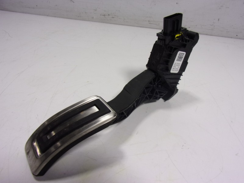 Recambio de potenciometro pedal para cupra leon sportstourer (kl8) 1.4 tsi phev referencia OEM IAM 5Q1723503K 5Q1723503K 