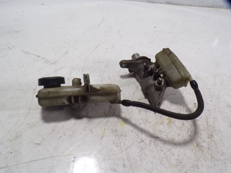 Recambio de bomba freno para renault scenic iii 1.5 dci diesel fap referencia OEM IAM 460115826R  