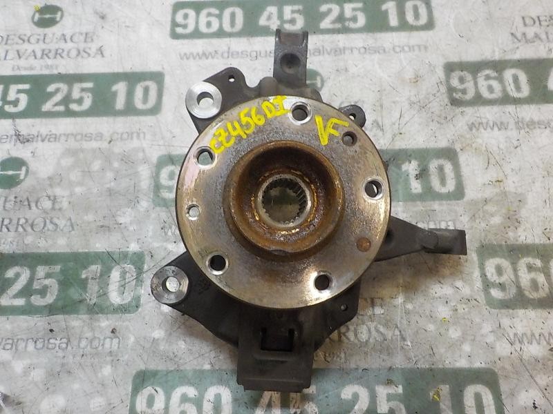 Recambio de mangueta delantera izquierda para renault megane iii berlina 5 p 1.2 16v referencia OEM IAM 400150083R  