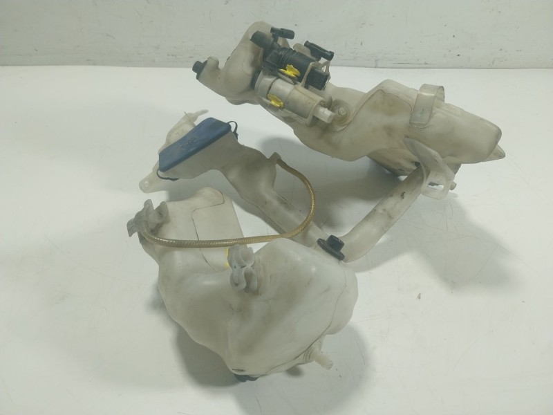 Recambio de deposito limpia para mercedes-benz clase cls (w219) 3.0 cdi cat referencia OEM IAM A2118690120 2118601460 A211860216