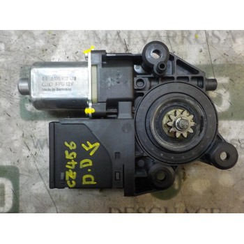 MOTOR ELEVALUNAS DELANTERO DERECHO 807301396R 807301396R 