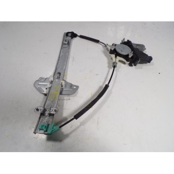 ELEVALUNAS DELANTERO IZQUIERDO 824011W020 824501W010 