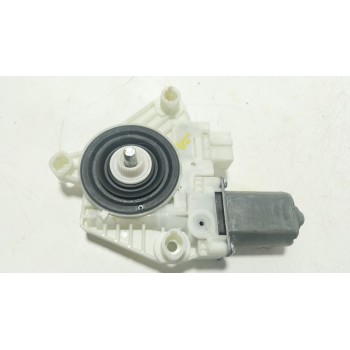MOTOR ELEVALUNAS DELANTERO IZQUIERDO A2139069901 A2139069901 