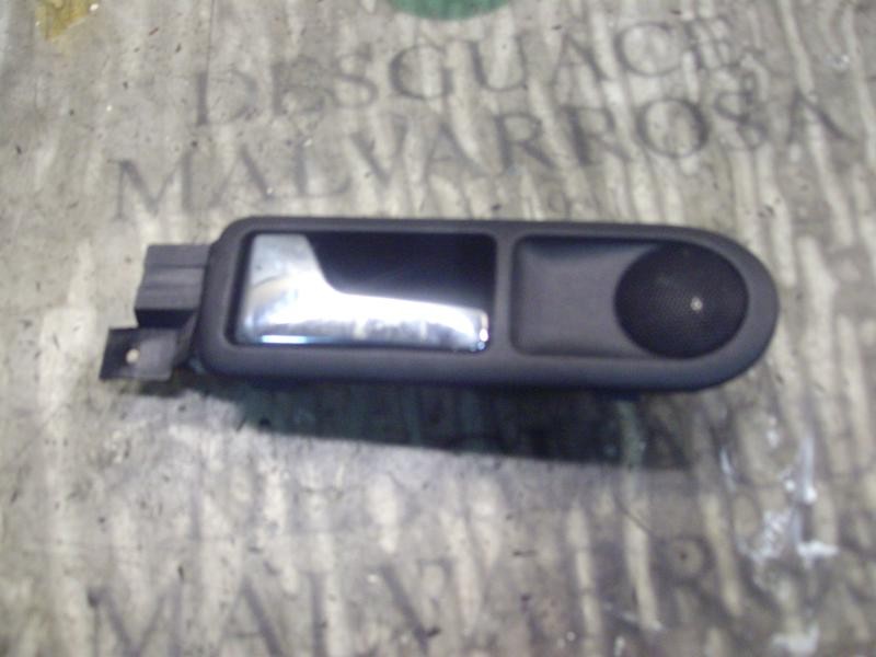 Recambio de maneta interior trasera izquierda para volkswagen golf iv berlina (1j1) conceptline referencia OEM IAM   