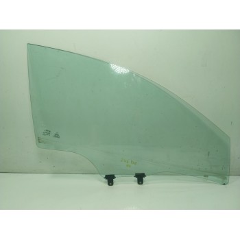 CRISTAL PUERTA DELANTERO DERECHO 82420H8040 