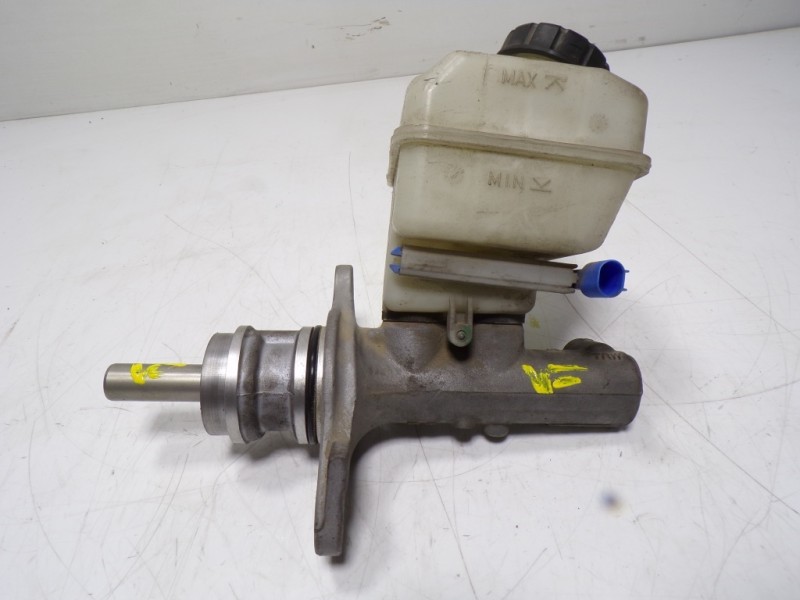 Recambio de bomba freno para volkswagen crafter caja cerrada 2.0 tdi referencia OEM IAM 2E0611017G A0024315202 