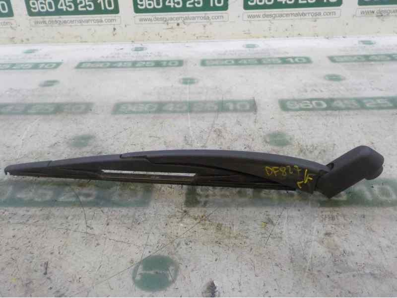 Recambio de brazo limpia trasero para dacia duster ambiance 4x4 referencia OEM IAM 287812906R  