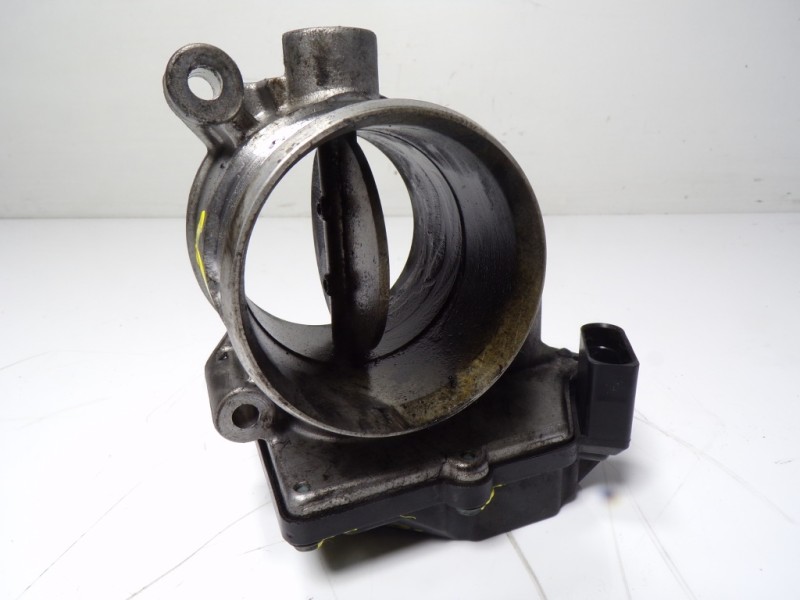 Recambio de caja mariposa para volkswagen crafter caja cerrada 2.0 tdi referencia OEM IAM 03L128063S A2C32356700 A2C32356700