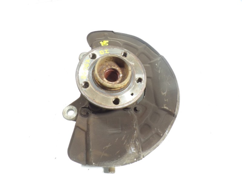 Recambio de mangueta delantera izquierda para volvo xc90 2.4 diesel cat referencia OEM IAM 30760561  