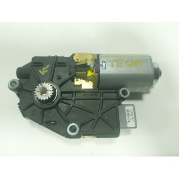 MOTOR TECHO ELECTRICO LR044742 WR09C05AA 