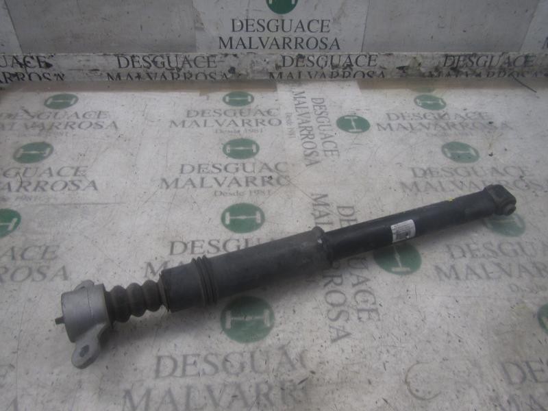 Recambio de amortiguador trasero derecho para peugeot 308 sport referencia OEM IAM 5206NG  