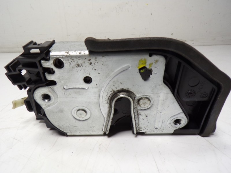 Recambio de cerradura puerta delantera izquierda para bmw serie 4 cabrio (f33) 2.0 turbodiesel referencia OEM IAM 51217229461 72