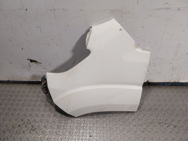 Recambio de aleta delantera izquierda para peugeot boxer furgoneta 2.2 bluehdi 120 referencia OEM IAM 1611655180  