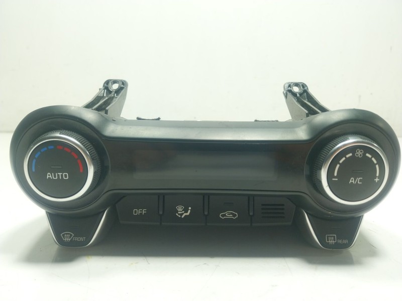 Recambio de mando climatizador para kia stonic (yb) 1.0 t-gdi referencia OEM IAM 97250H8220SA1 C200367560A 97250H8220