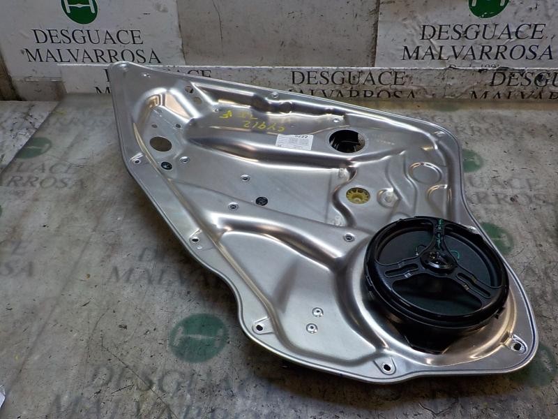 Recambio de elevalunas trasero izquierdo para mercedes-benz clase c (w204) berlina 1.6 cat referencia OEM IAM A2047300779  