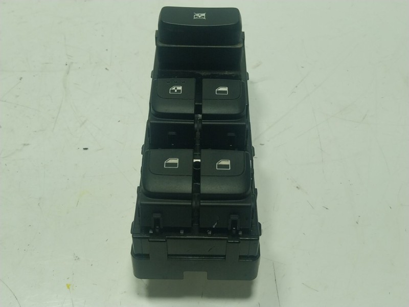 Recambio de mando elevalunas delantero izquierdo para kia stonic (yb) 1.0 t-gdi referencia OEM IAM 93571H8100 93570H8000 