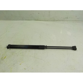 AMORTIGUADORES MALETERO / PORTON 6R6827550A 