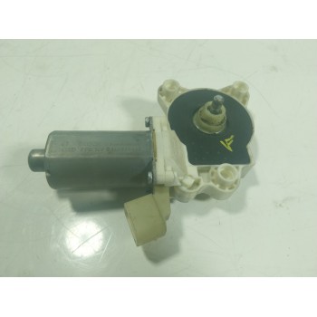 MOTOR ELEVALUNAS DELANTERO IZQUIERDO A2198200542 0130821432 