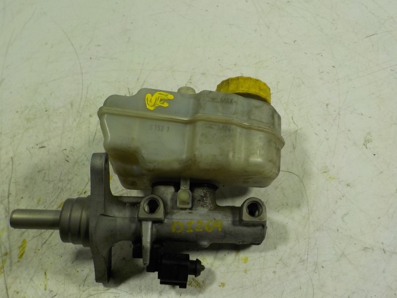 Recambio de bomba freno para volkswagen polo (6r1) 1.6 tdi referencia OEM IAM 6R1611019A  