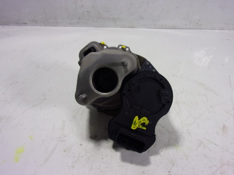 Recambio de servofreno para toyota yaris cross 1.5 vvti 16 v 55 kw referencia OEM IAM 472100D010 472100D010 