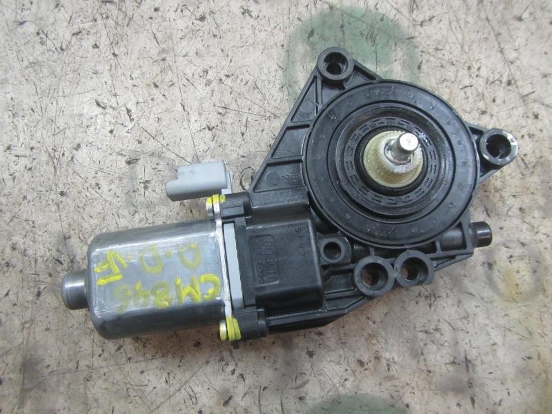 Recambio de motor elevalunas delantero derecho para hyundai i30 classic gl referencia OEM IAM 824602R000 824602R000 0130822543