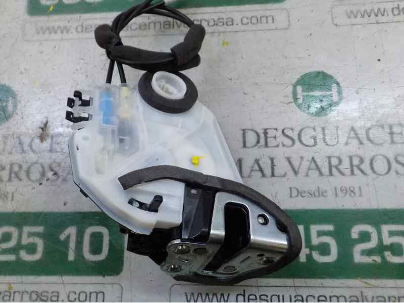 Recambio de cerradura puerta trasera derecha para toyota rav4 hybrid fwd referencia OEM IAM 6905048060 00118053 00118053