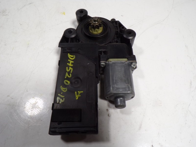 Recambio de motor elevalunas delantero izquierdo para renault scenic iii 1.5 dci diesel fap referencia OEM IAM  807311050R 