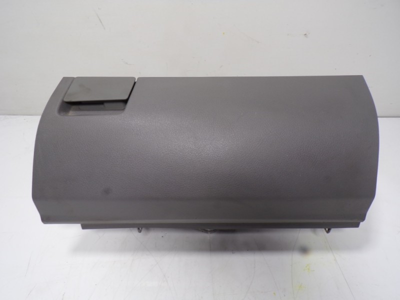 Recambio de guantera para volkswagen crafter caja cerrada 2.0 tdi referencia OEM IAM 2E1857097A  