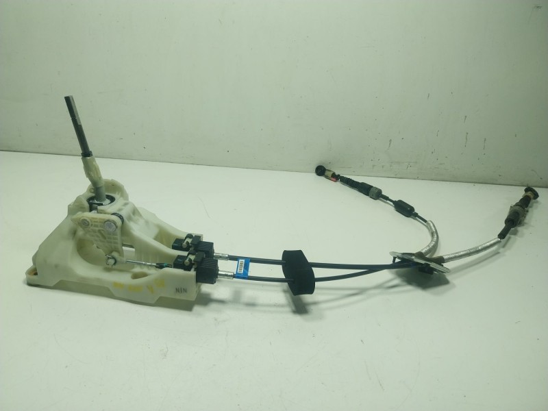Recambio de palanca cambio para kia stonic (yb) 1.0 t-gdi referencia OEM IAM 43700H8360  
