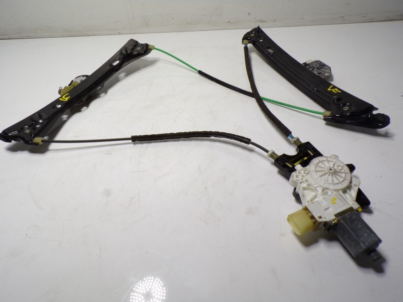 Recambio de elevalunas delantero derecho para bmw serie 4 cabrio (f33) 2.0 turbodiesel referencia OEM IAM 51337352748 985159102 